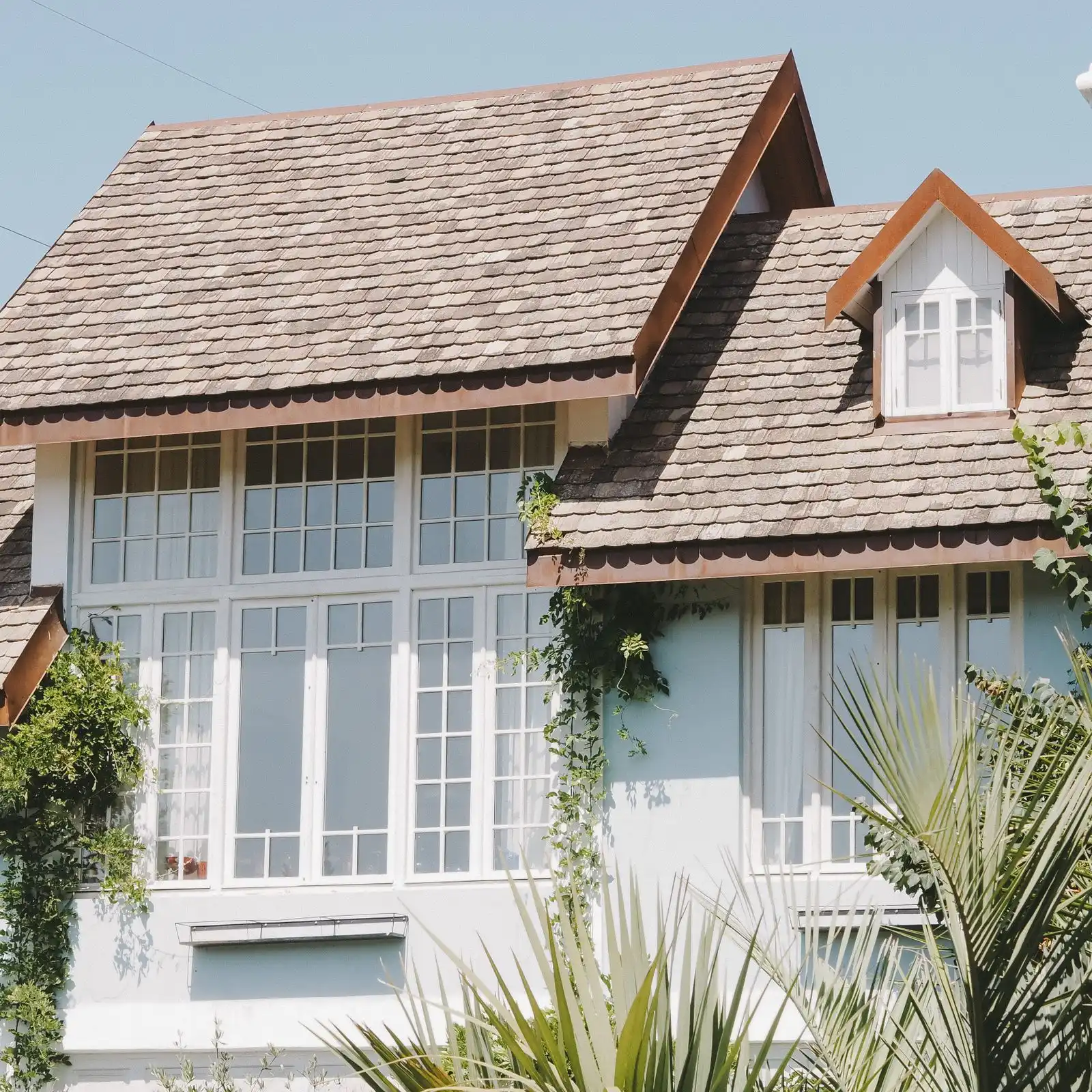 Shake-style shingled roof